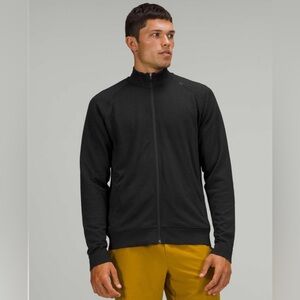 Men’s small Lululemon Engineered Warmth jacket - like new